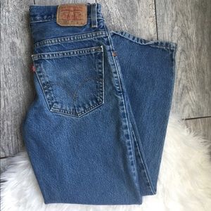 550 Levi's 28 X 28 Student Relaxed Mom Jeans VTG